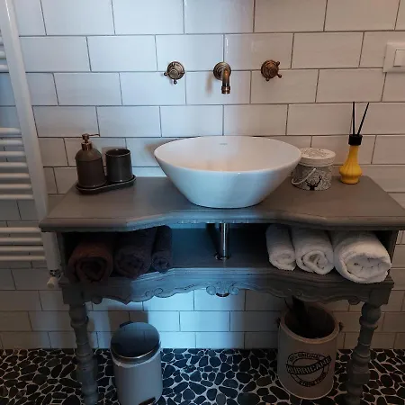 La Pecora Rosa 住宿加早餐酒店 3*