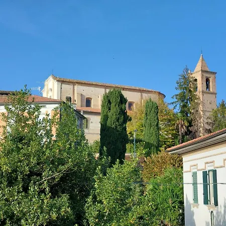 La Pecora Rosa B&B 산토메로