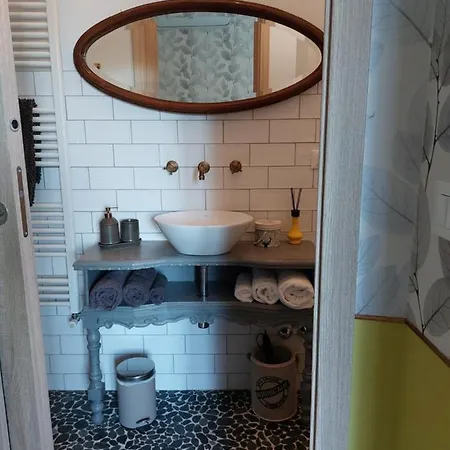 B&B La Pecora Rosa 산토메로