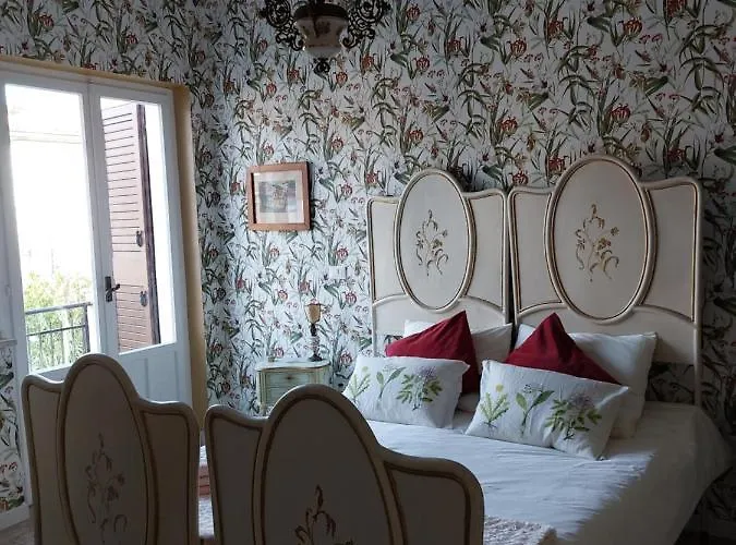 La Pecora Rosa Bed & Breakfast 3*